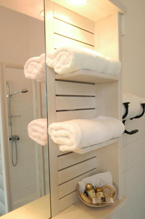 Logis Hotel & Restaurant "Au Gre Du Vent" Berck Room photo